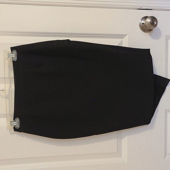 Elizabeth and James Asymmetrical Skirt - Picture 5 of 5